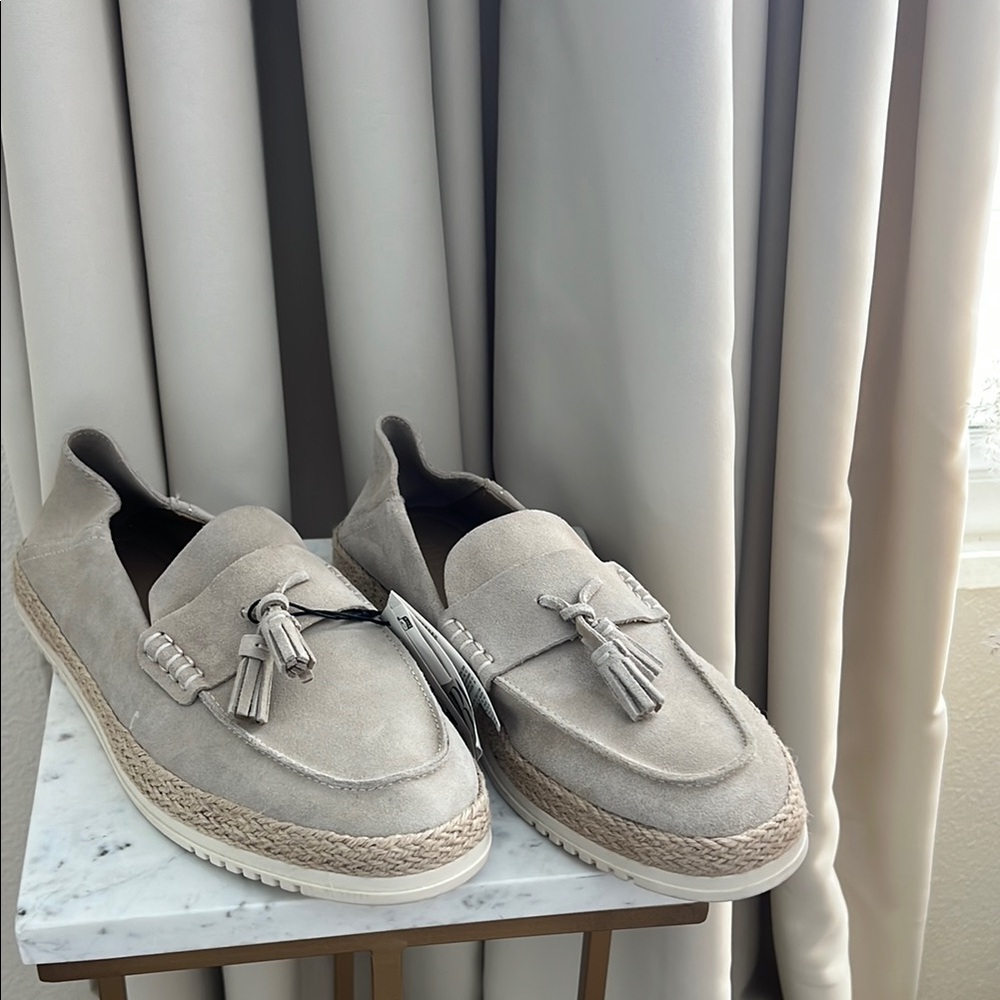 Zara Men Gray Loafers with Tassel Detail sz 42
